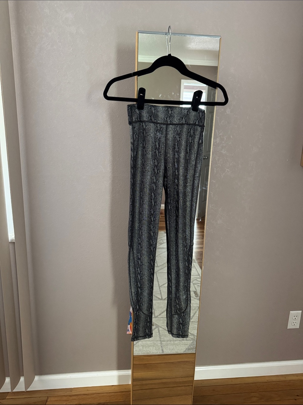 Joe’s Snake-Print Leggings - Black